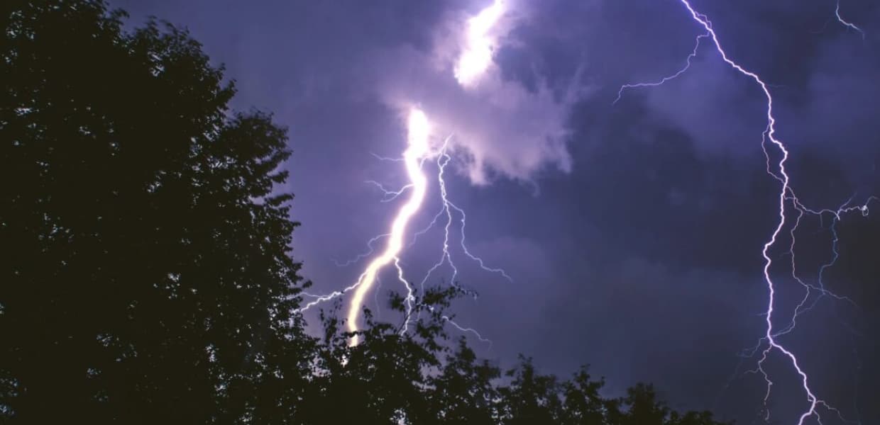 Imagen de portada para Alerta amarilla por tormentas y posible granizo para este martes en Misiones