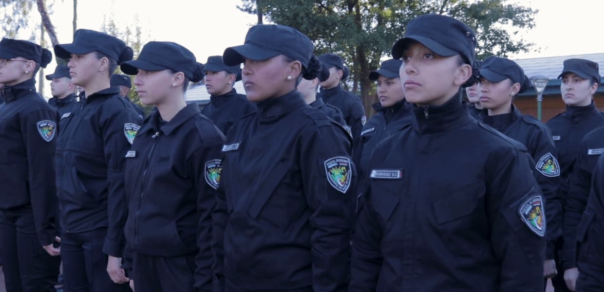 Imagen de portada para San Pedro suma 39 nuevos policías para reforzar la seguridad regional