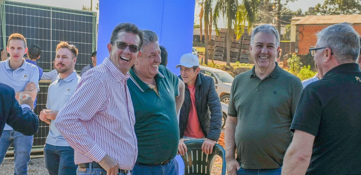 Imagen de portada para Inversión brasileña en Misiones: se instala en San Vicente la primera fábrica de paneles solares