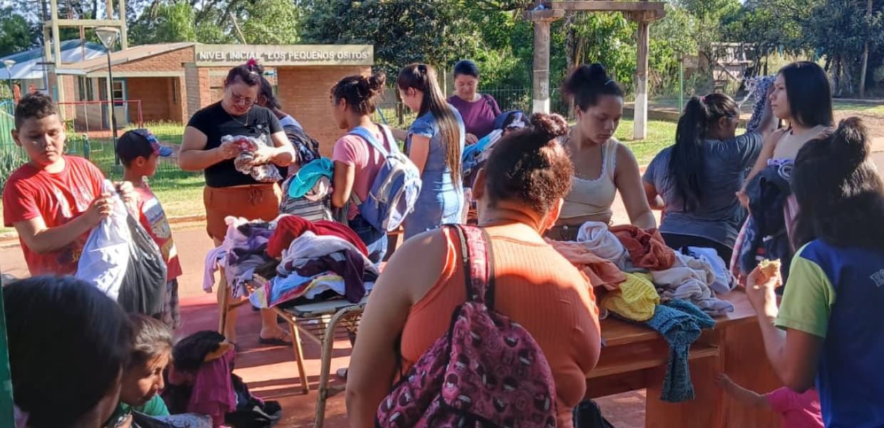 Imagen de portada para Compromiso y solidaridad: Fracrán vivió una nueva jornada del Ropero Solidario